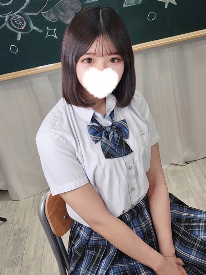 ˂